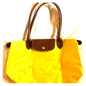 Longchamp medium le pliage tote